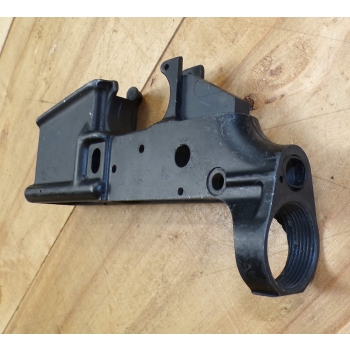 Gniazdo magazynka z komorą spustową M16A1 #9562887